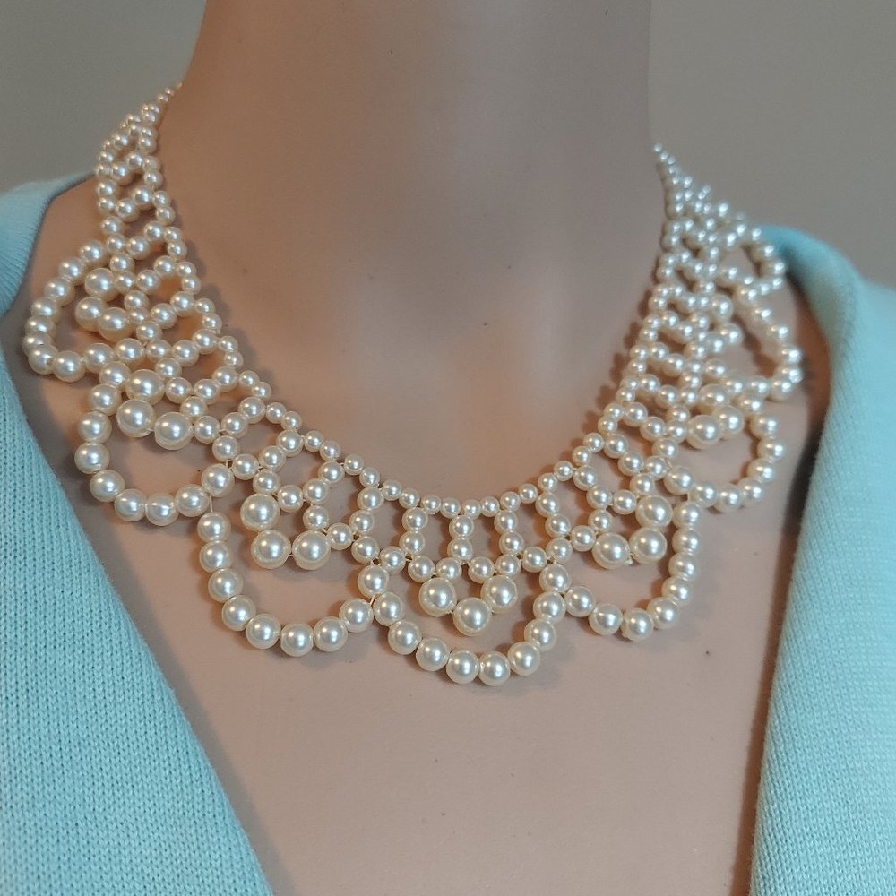 VINTAGE FAUX PEARL CHOKER NECKLACE